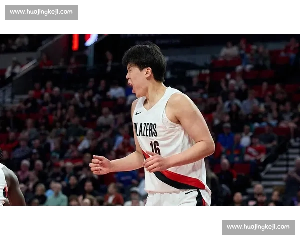 5 分钟 2 分 1 板 + 被隔扣：杨瀚森的 NBA 第一课，麦丹一句话道破残酷